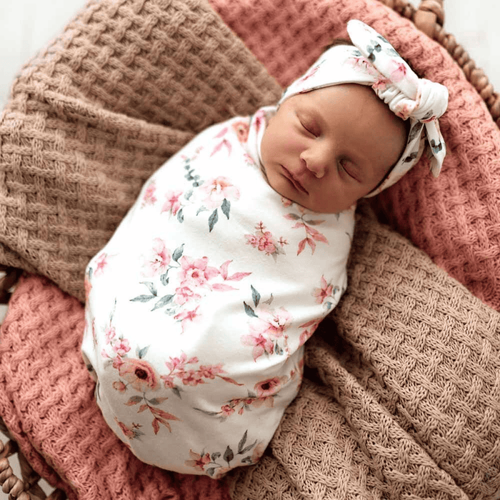 Snuggle Hunny Camille Organic Snuggle Swaddle & Topknot Set