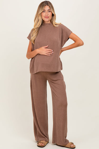 Brown Textured Rib Mock Neck Short Sleeve Pant Maternity Set