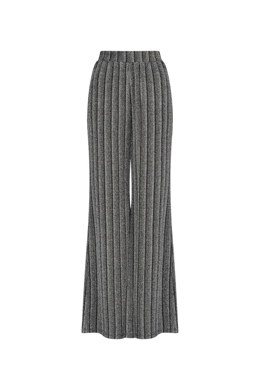 CURAAE Harriet Flared Pants in Black