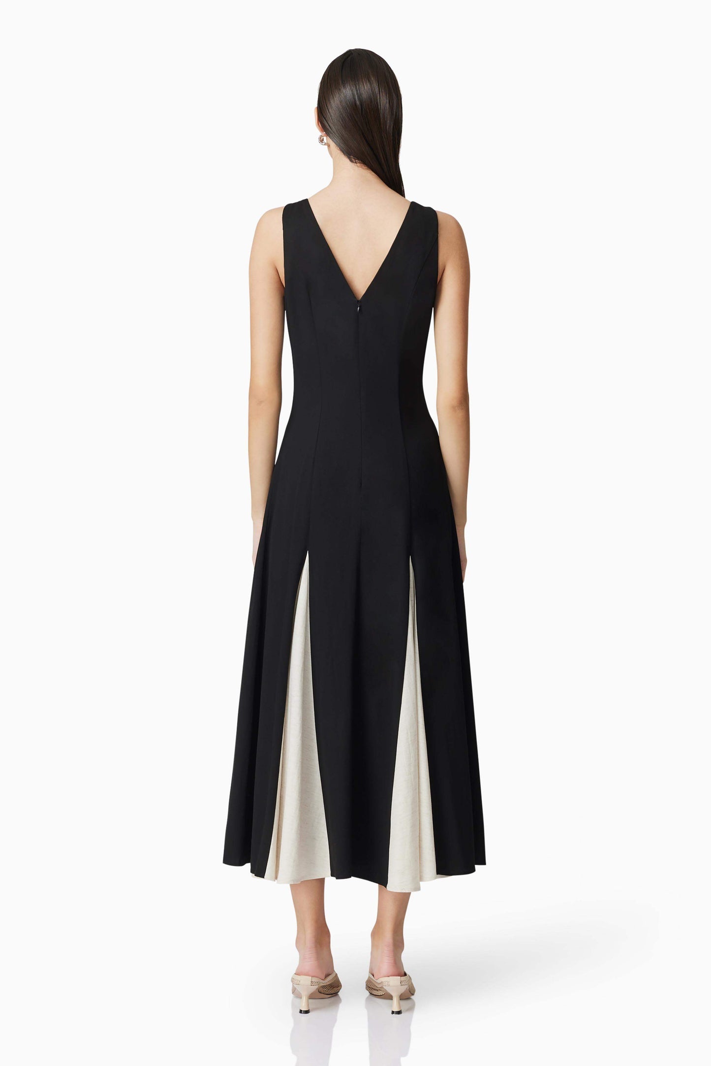 CURAAE Vera Midi Dress In Black & White