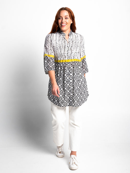 Eumundi Top in Black White and Lime
