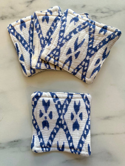 4" square / white/blue trellis