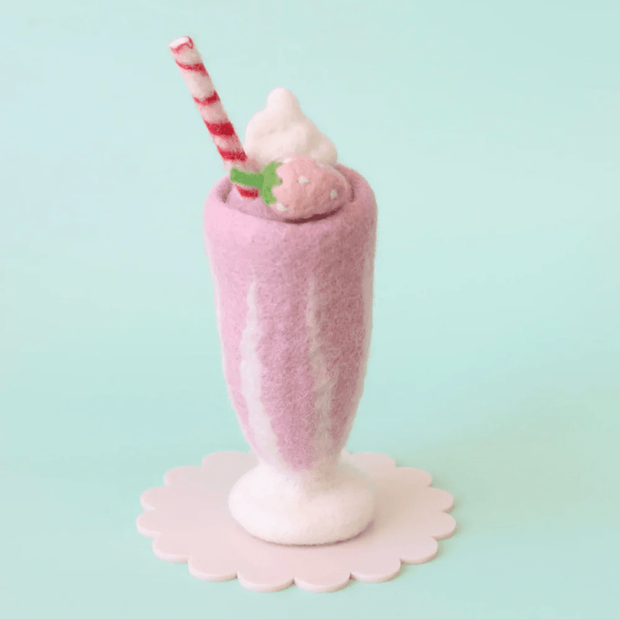 Juni Moon Milkshakes strawberry Pink