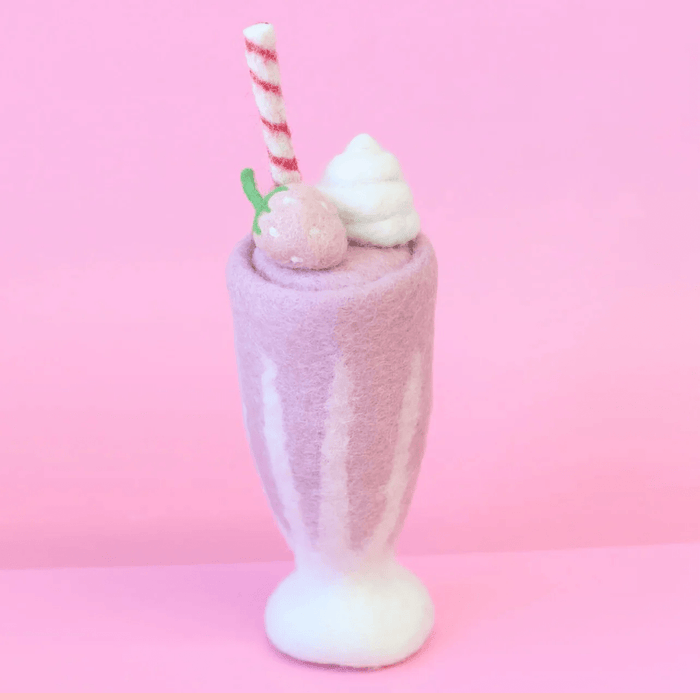 Juni Moon Milkshakes strawberry Pink