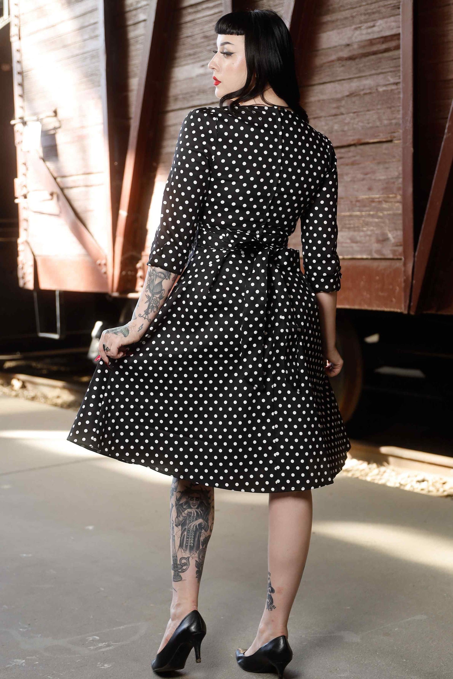 Katherine Long Sleeve 50s Style Swing Dress in Black Polka
